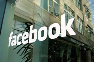 Facebook блокирует аккаунты по требованию Роскомнадзора