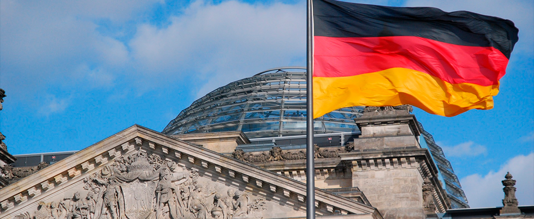 Германия хочет ужесточить контроль над Интернетом
