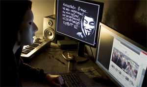 Хакеры отметили День Гая Фокса взломами сайтов