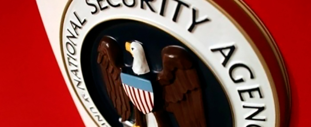 Спецслужбы США прекратили слежку за смартфонами
