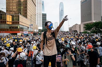 YouTube заблокировал каналы о протестах в Гонконге